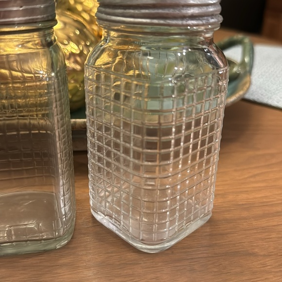 Vintage Glass Shakers - Picture 3 of 6